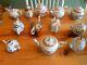 12 Porcelain Victoria & Albert Museum Tea Pots Franklin Mint Complete set