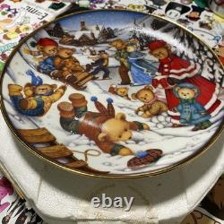 14X Franklin Mint Heirloom Teddy Bear Collectors Plates Lot With Stands 1990s