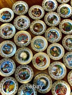 1979 Franklin Mint Carol Lawson The Best Loved Fairy Tales Mini Plate Set of 50