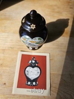 1981 Franklin Mint Porcelain Imperial Dynasty Mini Vase Complete 12 Japan Shelf