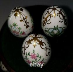 1982 FRANKLIN MINT Collection VICTORIAN FLOWER GARDEN Miniature EGGS With Stand