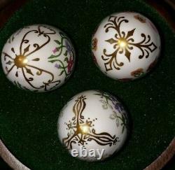 1982 FRANKLIN MINT Collection VICTORIAN FLOWER GARDEN Miniature EGGS With Stand