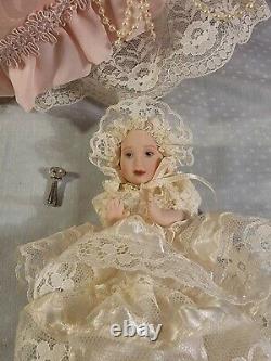 1986 Franklin Mint Heirloom Gibson Girl Mother And Child Porcelain Doll Set