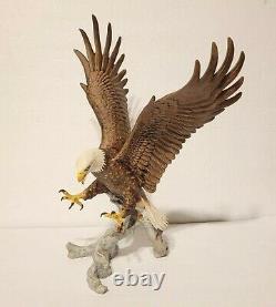 1987 Franklin Mint Ronald Van Ruyckevelt American Majesty Bald Eagle Mint