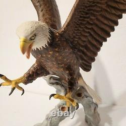 1987 Franklin Mint Ronald Van Ruyckevelt American Majesty Bald Eagle Mint