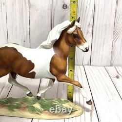 1988 Franklin Mint Misty Of Chincoteague Pinto Horse Figurine Fine Porcelain