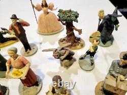 1988 MGM WIZARD OF OZ Franklin Mint 16 Figures With Display Case. Read Desc