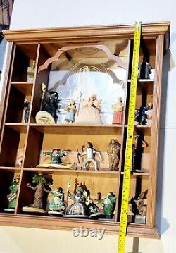 1988 MGM WIZARD OF OZ Franklin Mint 16 Figures With Display Case. Read Desc