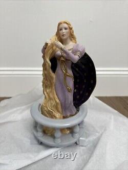 1989 FRANKLIN MINT RAPUNZEL Figurine by GERDA NEUBACHER Porcelain Collectable