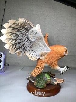 1990 Franklin Mint BIRD Sculpture THE SCREECH OWL with Base