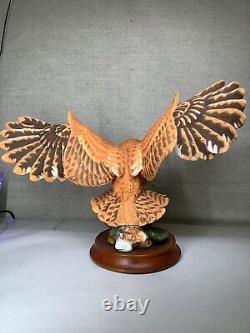 1990 Franklin Mint BIRD Sculpture THE SCREECH OWL with Base