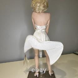 1991 Franklin Mint Marilyn Monroe Porcelain Doll Seven Year Itch