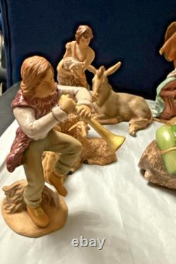 1992 Franklin Mint Nativity 12 Piece Porcelain Set The First Christmas