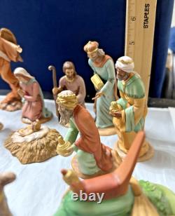 1992 Franklin Mint Nativity 12 Piece Porcelain Set The First Christmas