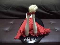 2002 Franklin Mint Forever Marilyn Monroe Porcelain Portrait Dress Doll & Stand