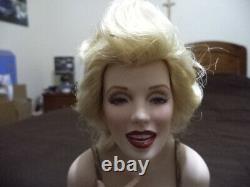 2003 Franklin Mint Always Marilyn Monroe Porcelain Portrait Dress Doll & Stand