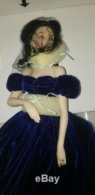 23 in. Porcelain/cloth Franklin Mint Scarlett doll Blue Dress Gone with the Wind