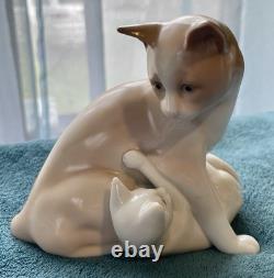 4 FRANKLIN MINT PAUL IPSEN PORCELAIN FIGURINES Tenderness, Playful Moments, Etc