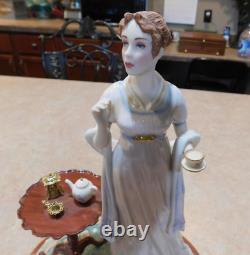 A6095 Elinor Sense & Sensibility Jane Austen Figurine