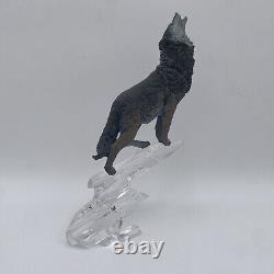 ALASKAN WOLF Porcelain Figurine Crystal Glacier Artist McMonigle FRANKLIN MINT