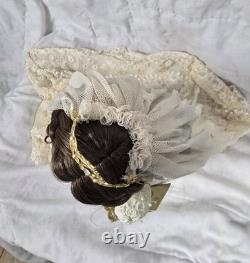 ALEKSANDRA The Faberge Winter Bride Doll 18 With Stand Franklin Mint FHD