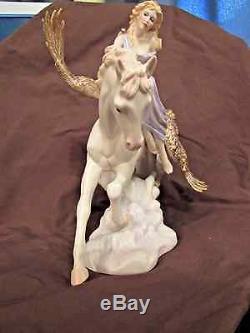 Athene And Pegasus Fine Porcelain Figurine By The Franklin Mint Beautiful