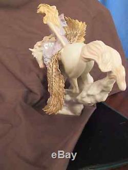 Athene And Pegasus Fine Porcelain Figurine By The Franklin Mint Beautiful