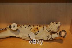 Awesome Franklin Mint Large Bengal Tiger On the Prowl Porcelain with Stand Box