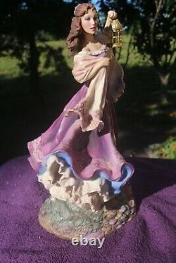 CATHERINE WUTHERING HEIGHTS Franklin Mint figurine, Ltd edition fine porcelain