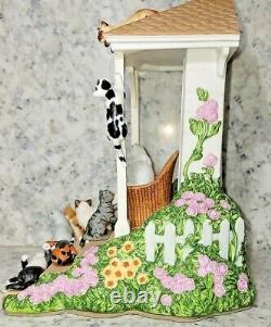Carol Lawson THE QUEEN and HER COURT Figurine 9 Cats in a Gazebo Franklin Mint