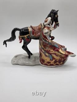 Caroline Young'My Spirit Unconquered' A2921 Franklin Mint Porcelain Figurine