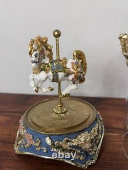 Carousel Fantasy The Franklin Mint Hand Painted Porcelain Music Box