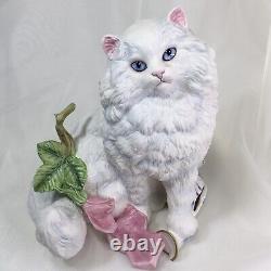 Cat Figurine Persian Franklin Porcelain Large Vintage 1992