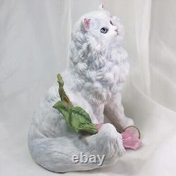 Cat Figurine Persian Franklin Porcelain Large Vintage 1992