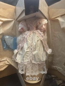 Catherine And The Poetry Of The Fan Franklin Mint Heirloom Porcelain Doll Nib