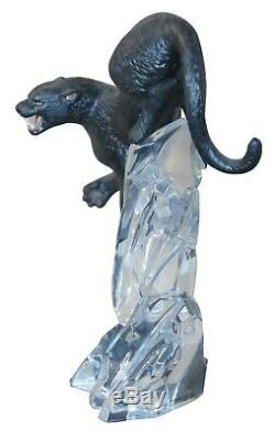Cats of the World by Franklin Mint Porcelain Black Panther Figurine Crystal Base