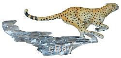 Cats of the World by Franklin Mint Porcelain Cheetah Figurine on Crystal Base