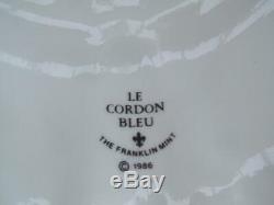 Collection of 12 Franklin Mint Cordon Bleu Porcelain Jelly Moulds