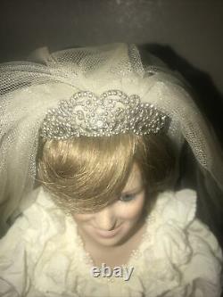 Danbury Mint Princess Diana Doll Porcelain Wedding/Bride Doll