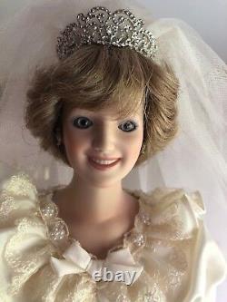 Danbury Mint Princess Diana porcelain/Wedding Dress doll