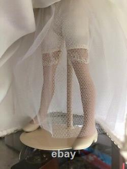 Danbury Mint Princess Diana porcelain/Wedding Dress doll