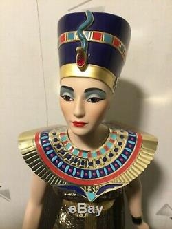 Egyptian Queen Nefertiti Franklin NEW in box Heirloom 23 Porcelain Doll