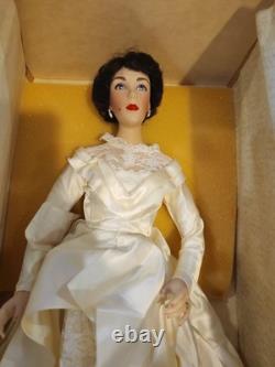 Elizabeth Taylor Franklin Mint Heirloom 22 Doll Father of the Bride Porcelain