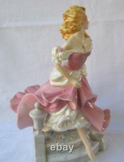 Exquisite Large Franklin Mint CINDERELLA Porcelain Figurine with Box and COA