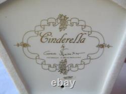 Exquisite Large Franklin Mint CINDERELLA Porcelain Figurine with Box and COA