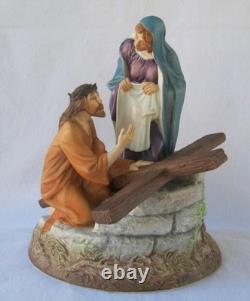 Exquisite Large Franklin Mint JESUS THE ROAD TO CALVARY Porcelain Figurine
