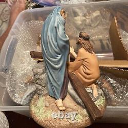 Exquisite Large Franklin Mint JESUS THE ROAD TO CALVARY Porcelain Figurine