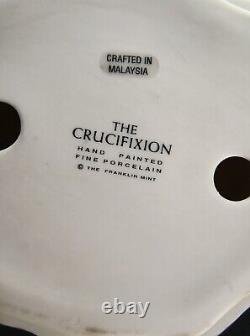 Exquisite Large Franklin Mint THE CRUCIFIXION Jesus Porcelain Figurine With Base