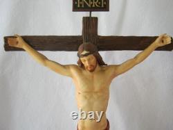 Exquisite Large Franklin Mint THE CRUCIFIXION Jesus Porcelain Figurine with Base