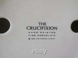 Exquisite Large Franklin Mint THE CRUCIFIXION Jesus Porcelain Figurine with Base
